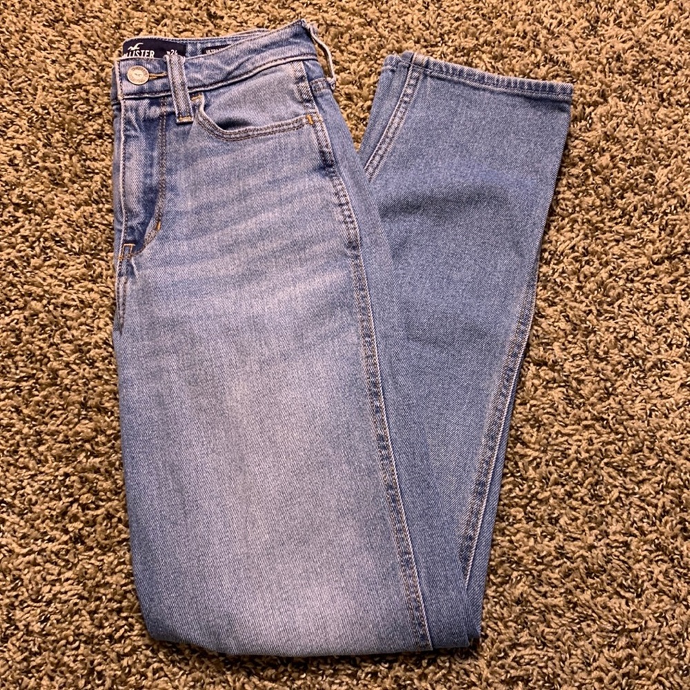 hollister mom jean
